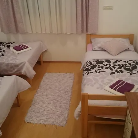 Affittacamere Adriatic 3*